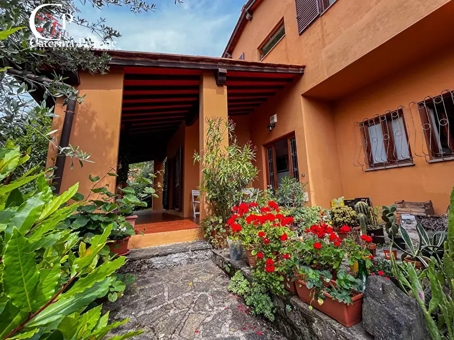 Immagine 2 di Villa in vendita  in via dell'Oliveta 4 a Impruneta