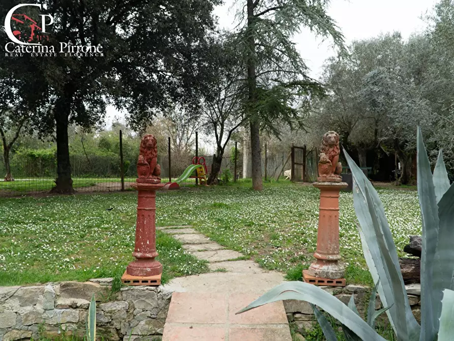 Immagine 10 di Rustico / casale in vendita  in via della Montagnola 190 a Greve In Chianti