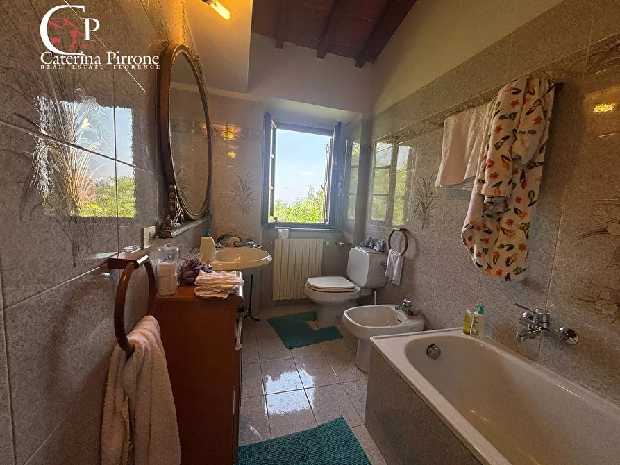 Immagine 36 di Rustico / casale in vendita  in Via Petigliolo di Strada 5 a Greve In Chianti