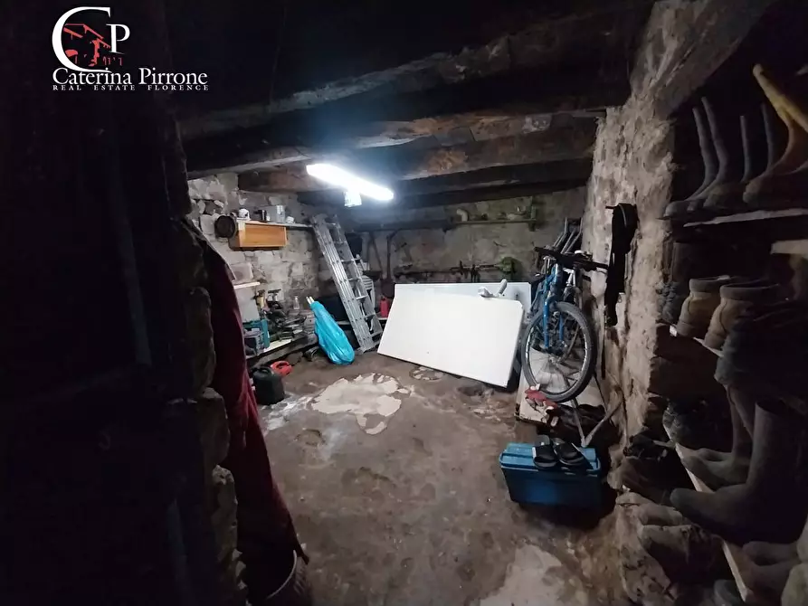 Immagine 24 di Rustico / casale in vendita  in via Rincine 19 a Londa