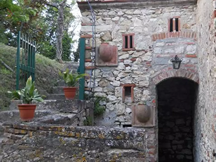 Immagine 6 di Rustico / casale in vendita  in località Le Valli 7 a Figline Valdarno