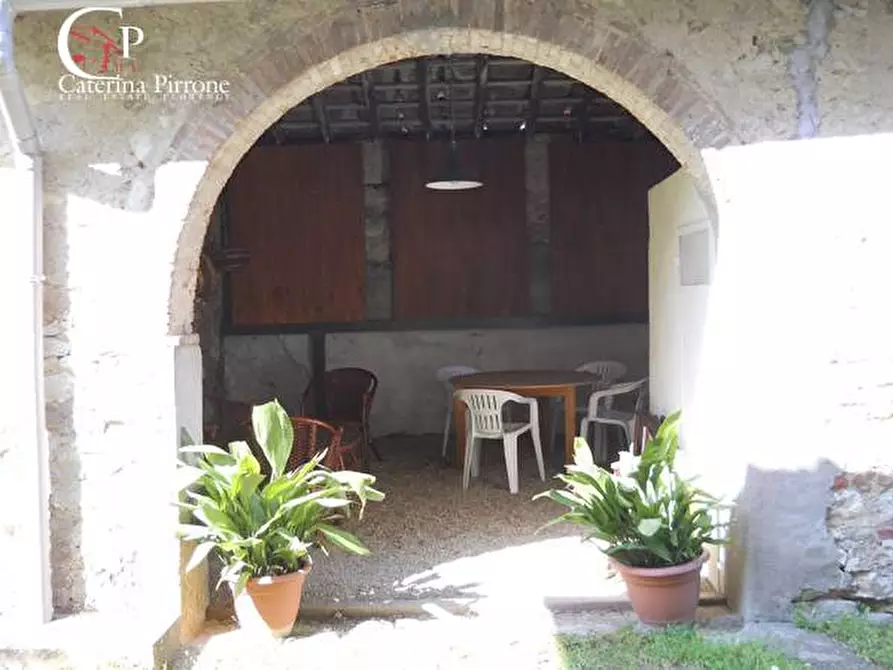 Immagine 8 di Rustico / casale in vendita  in località Le Valli 7 a Figline Valdarno