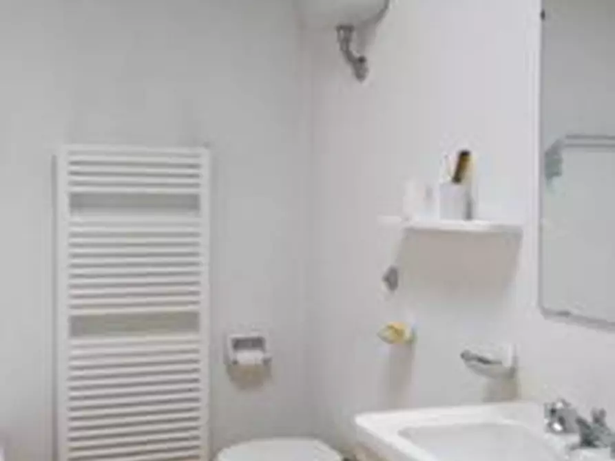 Immagine 35 di Rustico / casale in vendita  in località Le Valli 7 a Figline Valdarno