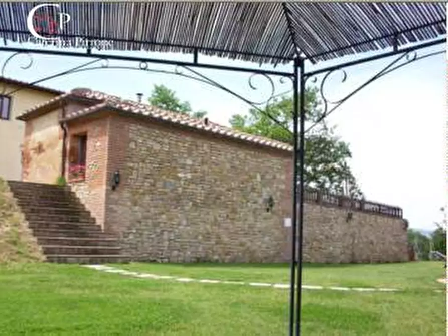 Immagine 11 di Villa in vendita  in via Ampinana 10 a Vicchio