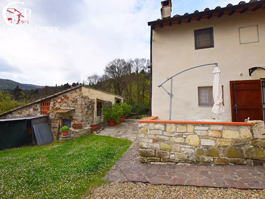 Immagine 4 di Rustico / casale in vendita  in via di Valle a Pontassieve