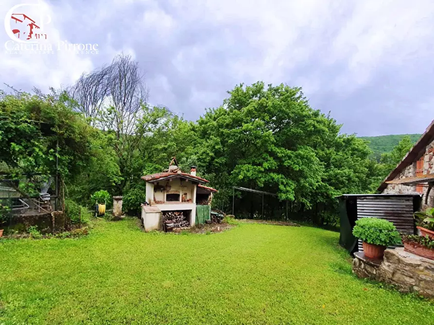 Immagine 17 di Rustico / casale in vendita  in via di Valle a Pontassieve