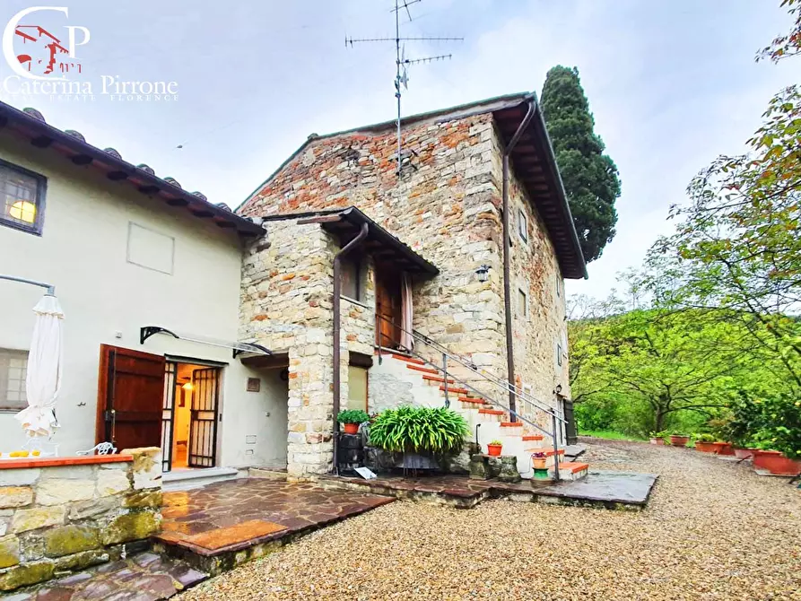 Immagine 2 di Rustico / casale in vendita  in via di Valle a Pontassieve