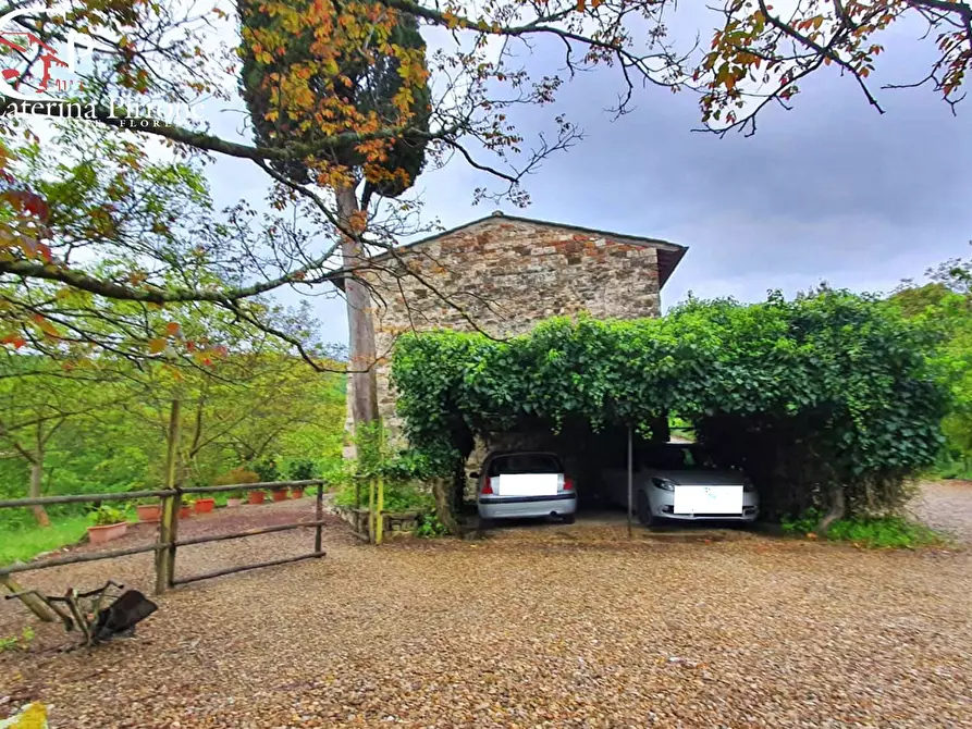 Immagine 13 di Rustico / casale in vendita  in via di Valle a Pontassieve