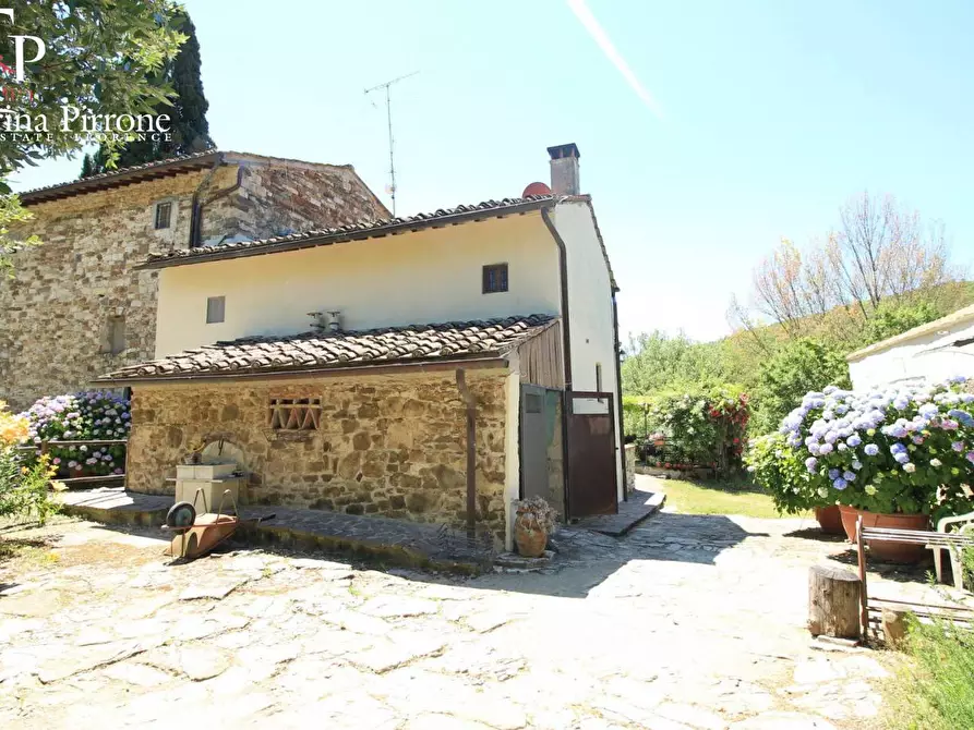 Immagine 15 di Rustico / casale in vendita  in via di Valle a Pontassieve