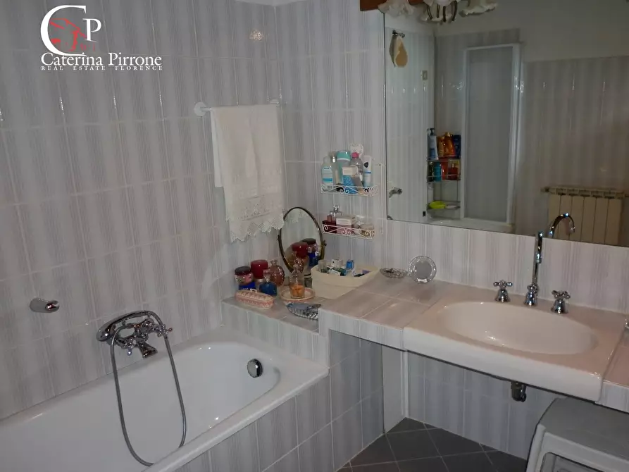 Immagine 46 di Rustico / casale in vendita  in via di Valle a Pontassieve