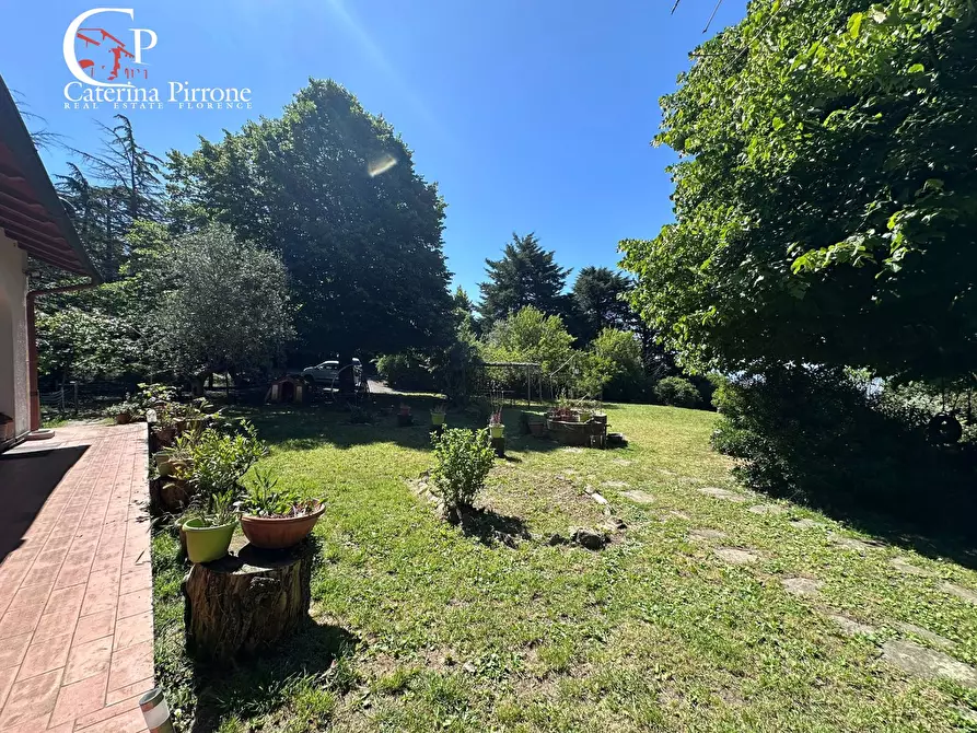 Immagine 8 di Villa in vendita  in via delle Palaie 10 a Sesto Fiorentino