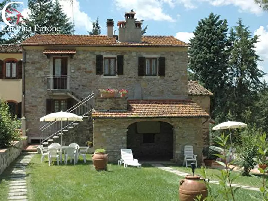 Immagine 17 di Villa in vendita  in via Ampinana 10 a Vicchio