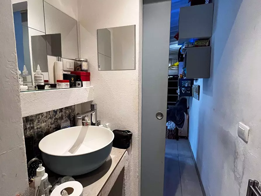 Immagine 33 di Appartamento in vendita  in Giampaolo Orsini 10 a Firenze