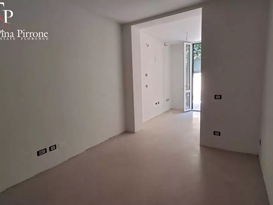 Immagine 13 di Appartamento in vendita  in via Lungo Il Mugnone 36 a Firenze