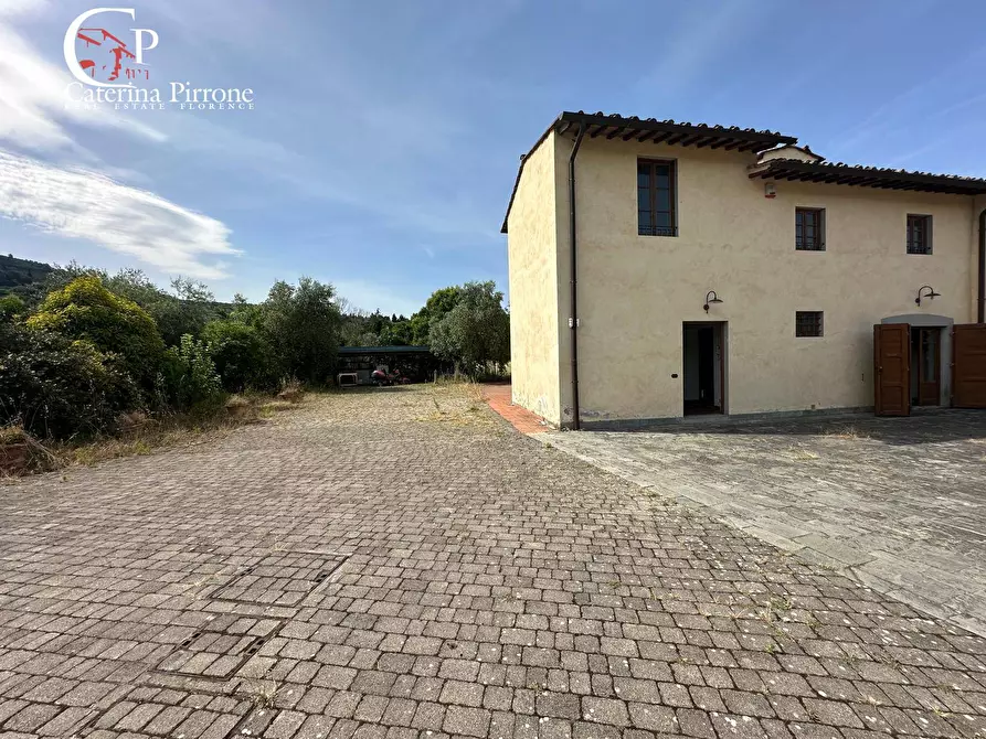 Immagine 5 di Rustico / casale in vendita  in Via della Martellina 10 a Fiesole