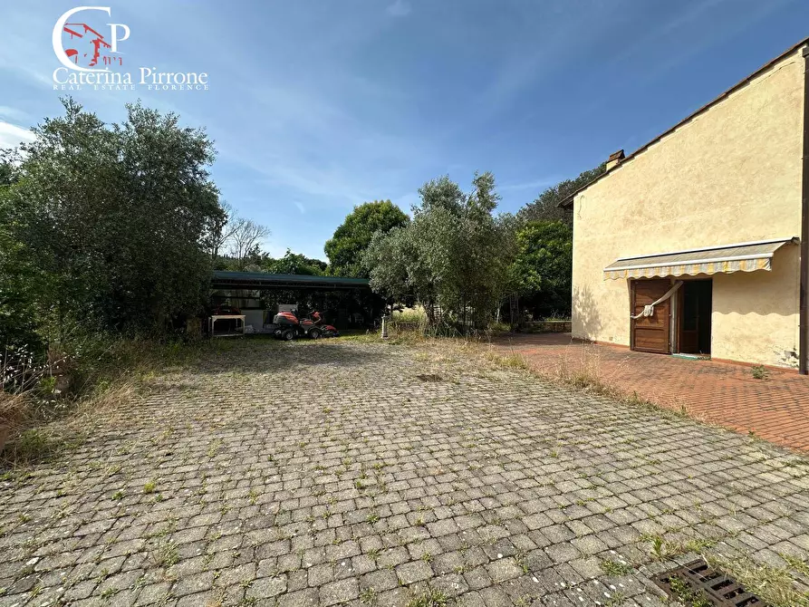 Immagine 9 di Rustico / casale in vendita  in Via della Martellina 10 a Fiesole