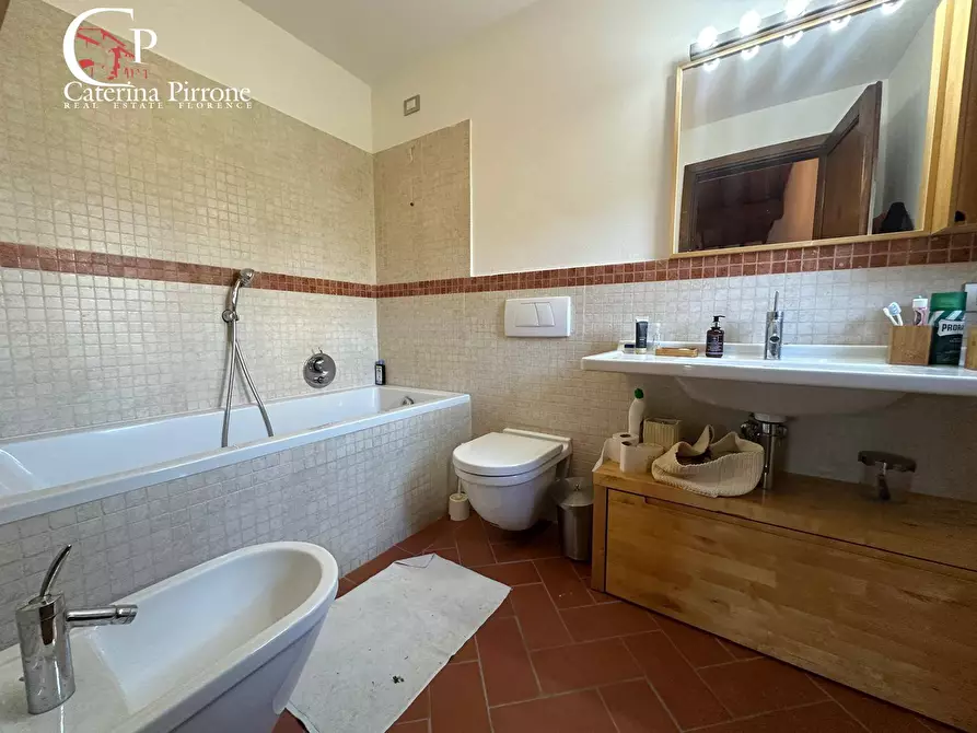 Immagine 29 di Rustico / casale in vendita  in Via della Martellina 10 a Fiesole