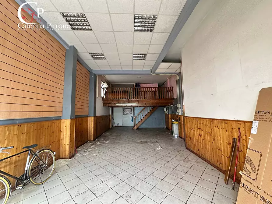 Immagine 3 di Laboratorio in affitto  in via delle Gore 1 a Firenze