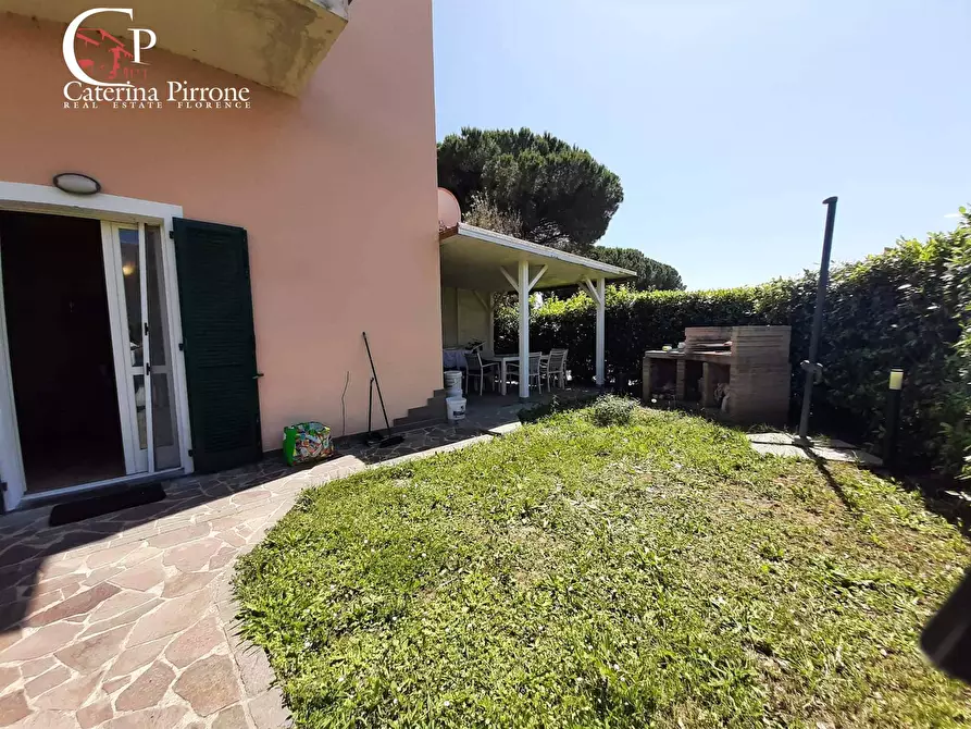 Immagine 6 di Appartamento in vendita  in viale Italia 100 a Rosignano Marittimo