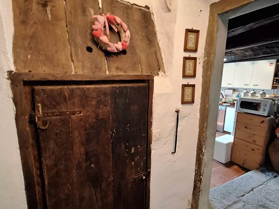 Immagine 5 di Rustico / casale in vendita  in via del Masso 2 a Londa