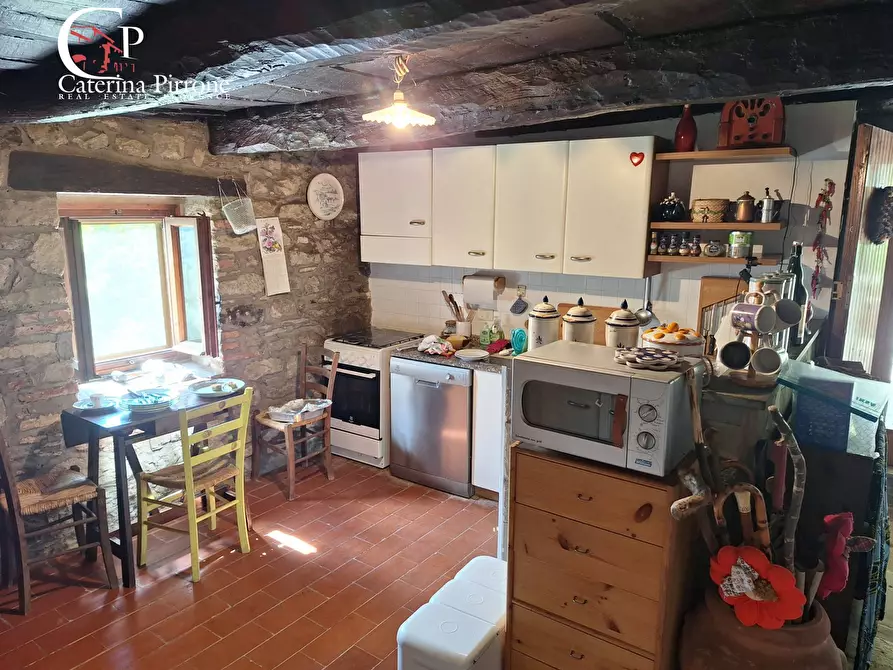 Immagine 6 di Rustico / casale in vendita  in via del Masso 2 a Londa