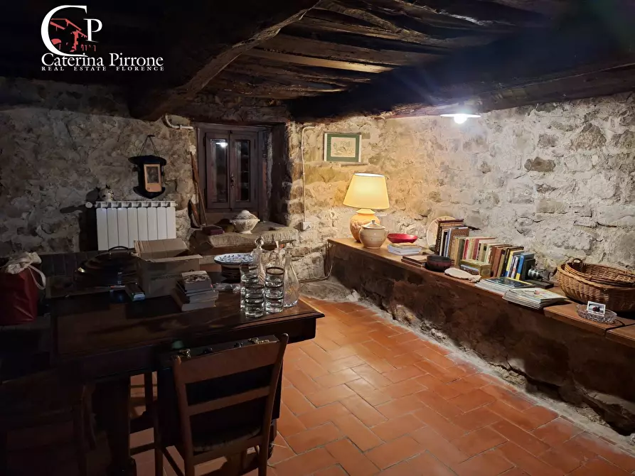 Immagine 13 di Rustico / casale in vendita  in via del Masso 2 a Londa
