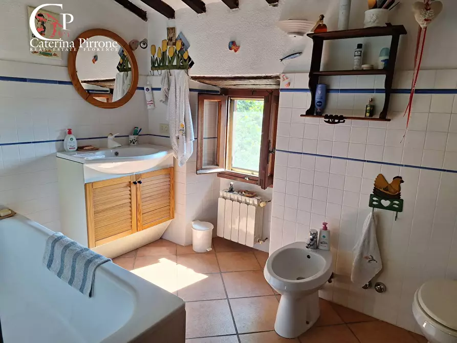 Immagine 25 di Rustico / casale in vendita  in via del Masso 2 a Londa