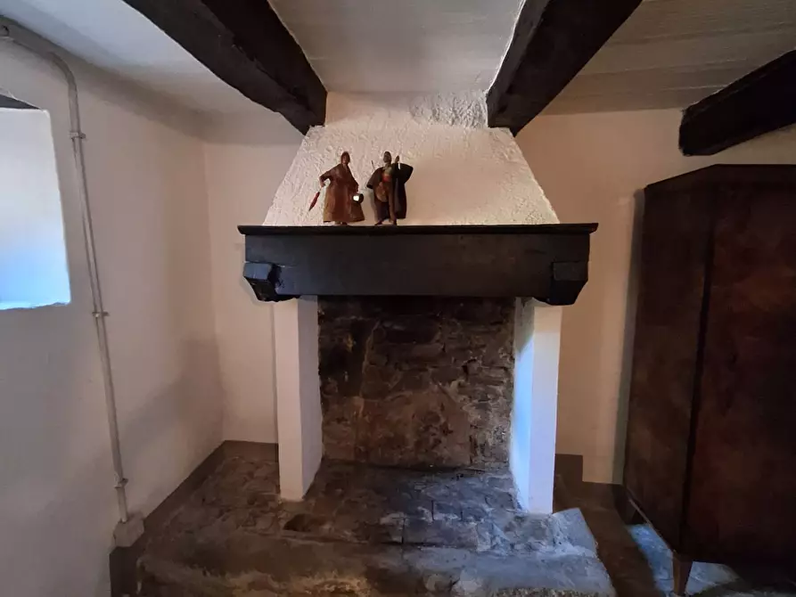 Immagine 43 di Rustico / casale in vendita  in via del Masso 2 a Londa