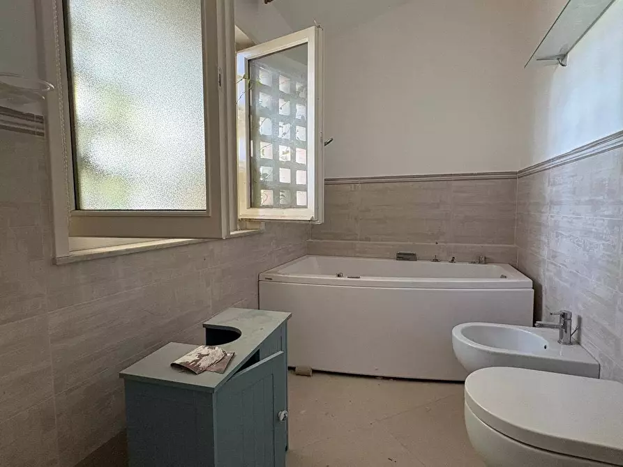 Immagine 4 di Villa in vendita  in via del Padule 50 a Firenze