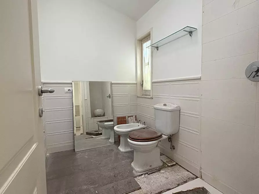 Immagine 6 di Villa in vendita  in via del Padule 50 a Firenze