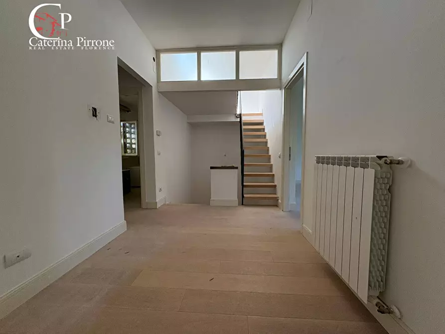 Immagine 2 di Villa in vendita  in via del Padule 50 a Firenze