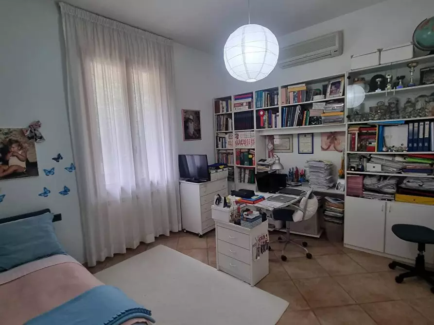 Immagine 30 di Villa in vendita  in via della Fornace 10 a Fiesole