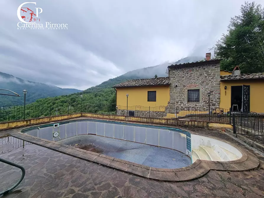 Immagine 1 di Villa in vendita  in via di Tassaia 20 a Borgo San Lorenzo