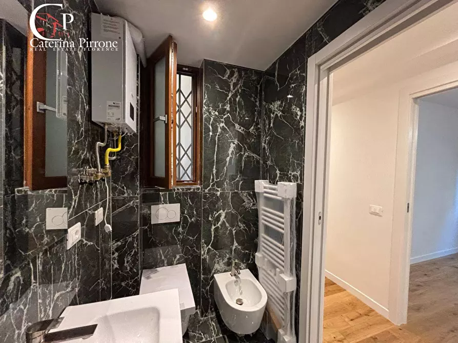 Immagine 13 di Appartamento in vendita  in via degli Artisti 10 a Firenze