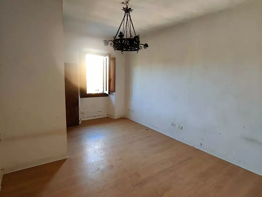 Immagine 10 di Rustico / casale in vendita  in località Casale 10 a Londa