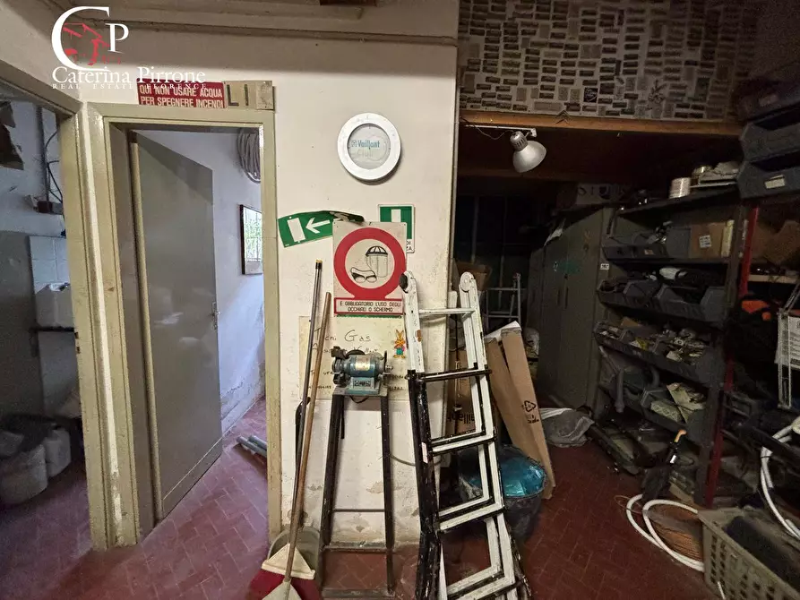 Immagine 10 di Appartamento in vendita  in via Filippo Webb 1 a Firenze