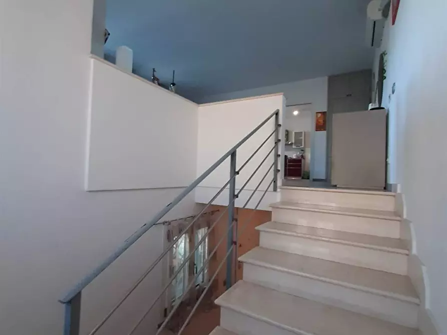 Immagine 41 di Villa in vendita  in via Carlo Ginori 10 a Cecina