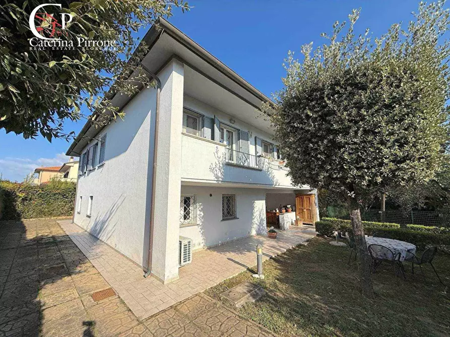 Immagine 16 di Villa in vendita  in via Carlo Ginori 10 a Cecina
