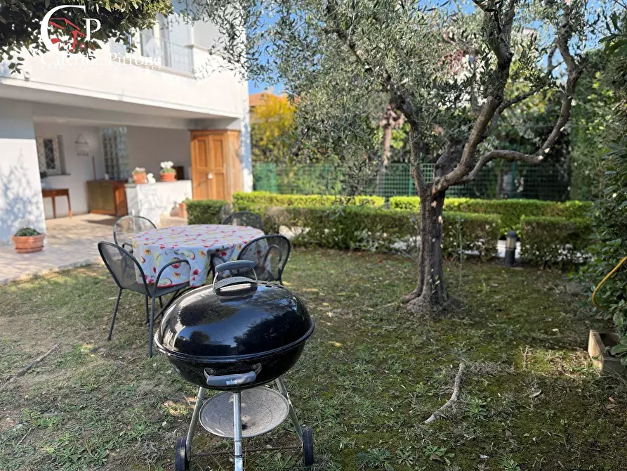 Immagine 22 di Villa in vendita  in via Carlo Ginori 10 a Cecina