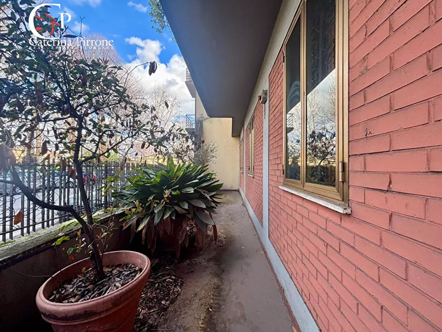 Immagine 7 di Appartamento in vendita  in Lungarno Francesco Ferrucci 35 a Firenze