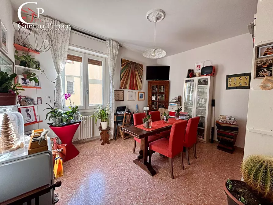 Immagine 13 di Appartamento in vendita  in via Uguccione Della Faggiola 20 a Firenze