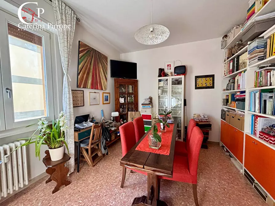 Immagine 16 di Appartamento in vendita  in via Uguccione Della Faggiola 20 a Firenze