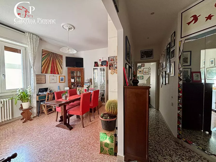 Immagine 11 di Appartamento in vendita  in via Uguccione Della Faggiola 20 a Firenze