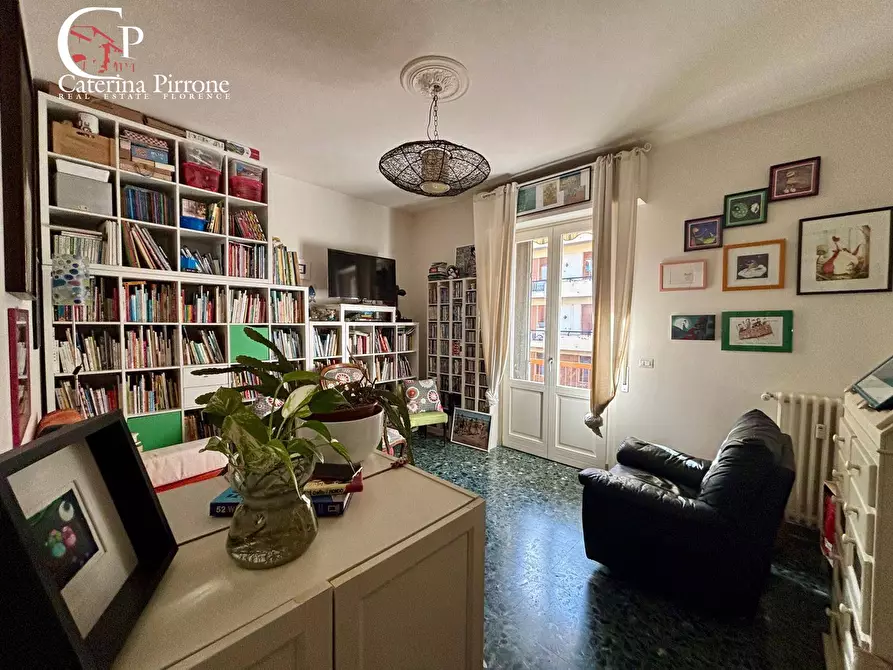 Immagine 26 di Appartamento in vendita  in via Uguccione Della Faggiola 20 a Firenze