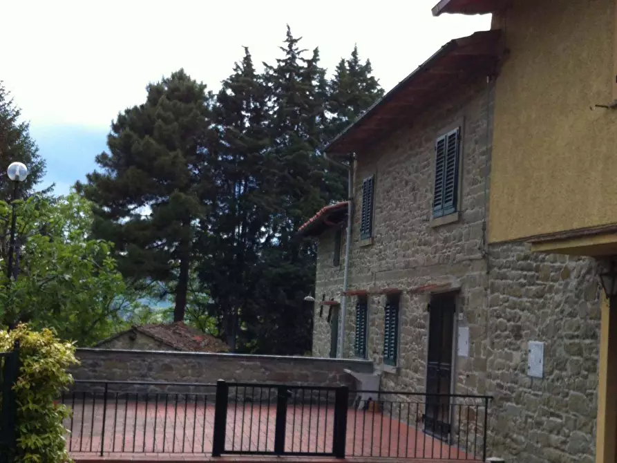 Immagine 9 di Rustico / casale in vendita  in località Gugena La Porta 10 a Londa