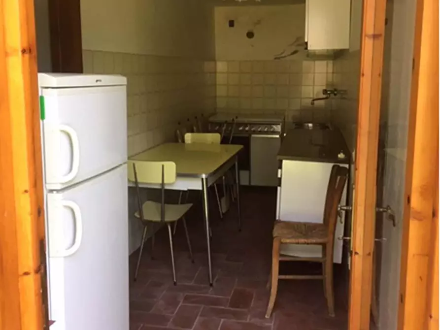 Immagine 19 di Rustico / casale in vendita  in località Gugena La Porta 10 a Londa