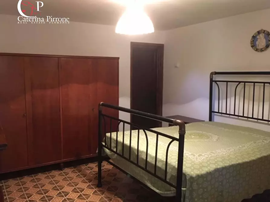 Immagine 25 di Rustico / casale in vendita  in località Gugena La Porta 10 a Londa