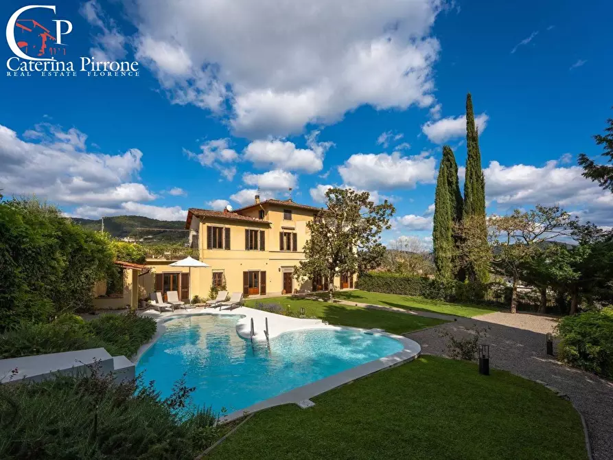 Immagine 1 di Villa in vendita  in via della Rosa 10 a Fiesole