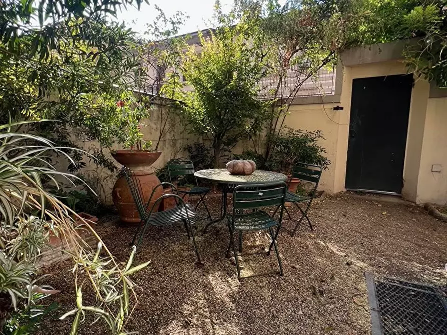 Immagine 10 di Appartamento in vendita  in via Orcagna 44 a Firenze