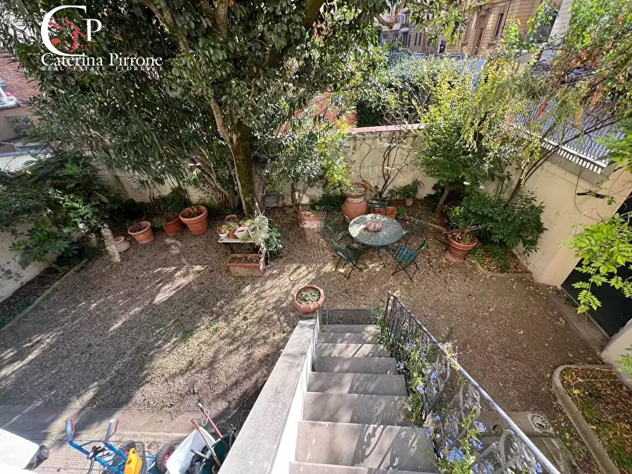 Immagine 13 di Appartamento in vendita  in via Orcagna 44 a Firenze